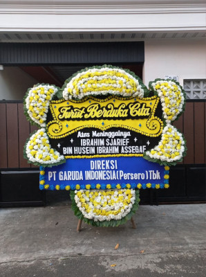 Papan Bunga Duka di Ekadide