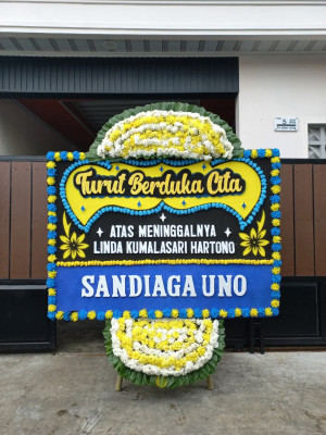 Papan Bunga Duka di Ekadide